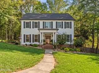 112 New Bedford Ln, Oak Ridge, TN 37830