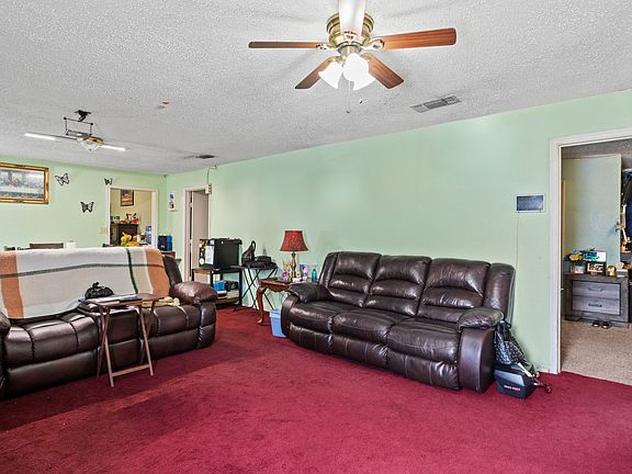 5th image of 510 W 12th St