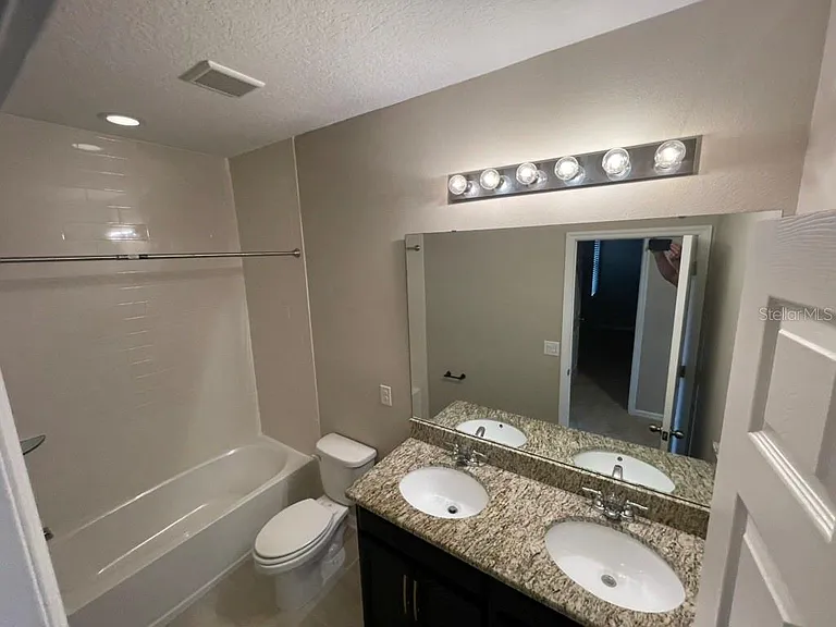 15221 Sunrise Grove Ct — Photo 19