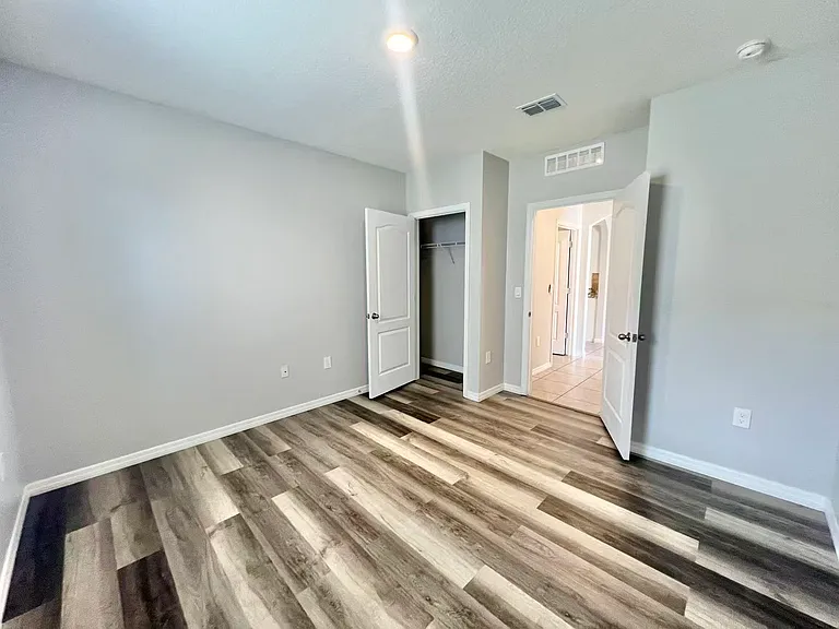 5530 Galloping Dr — Photo 28