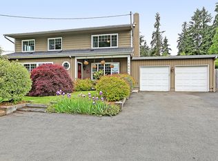 15824 Larch Way, Lynnwood, WA 98087