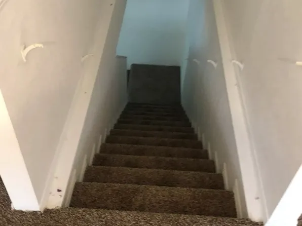 123 E 2nd St, De Soto, MO 63020