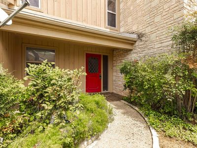 375 Englewood Dr, Kerrville, TX, 78028