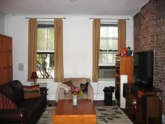 Rented by Corcoran | media 34