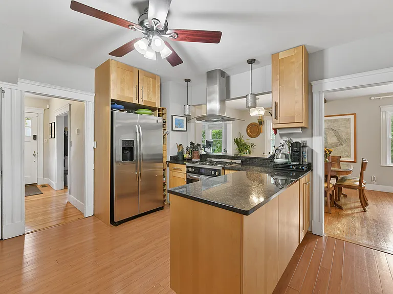 55 McCormack Ave — Photo 8