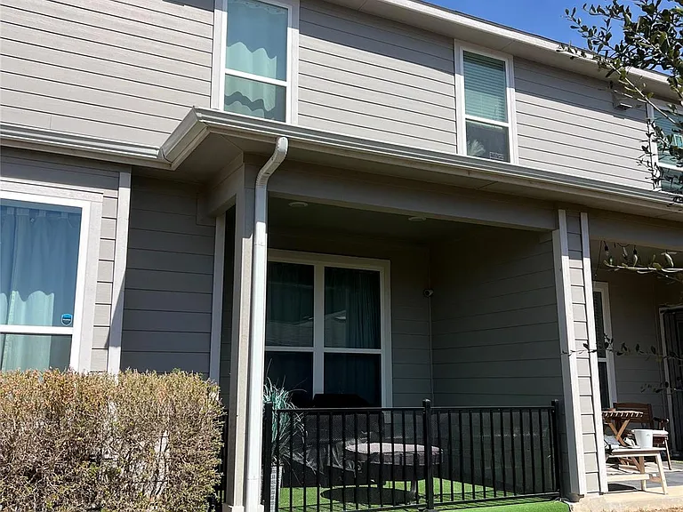 11204 Gadsen Ln #66 — Photo 24