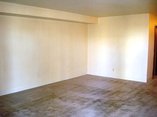Studio Room