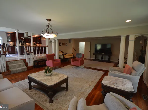 816 Stratford Manor Ter, Silver Spring, MD 20905