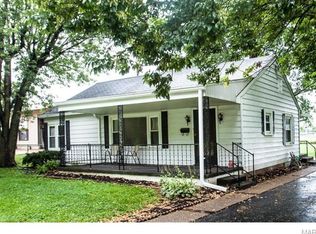 1210 Thornton St, Pacific, MO 63069
