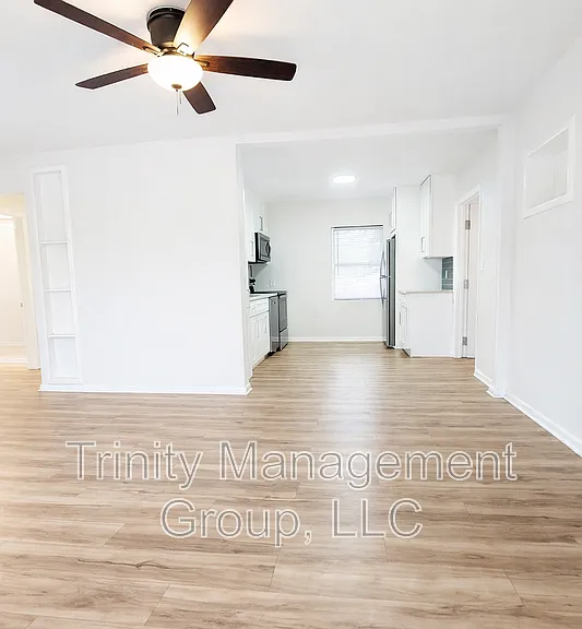 7131 Carlow St — Photo 12