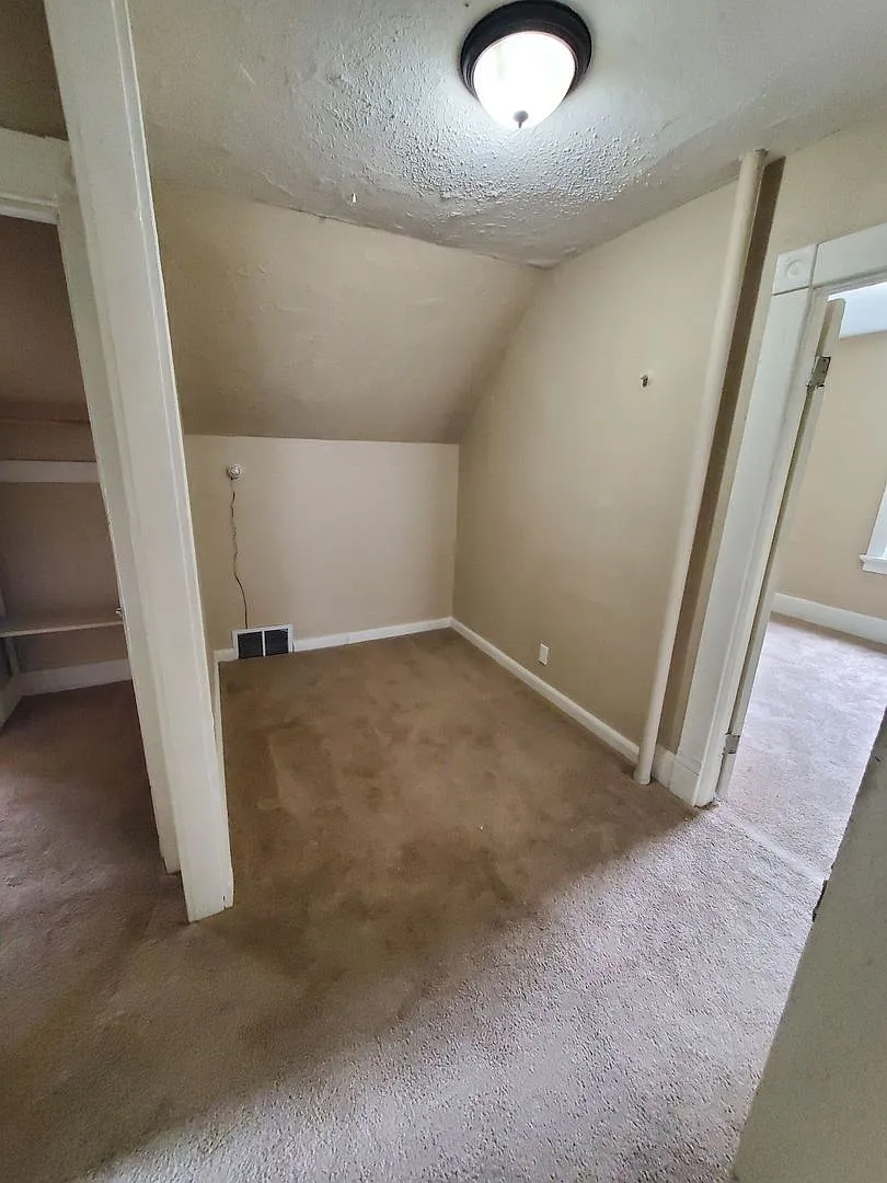 2571-2571A N 34th St. (Duplex) — Photo 2