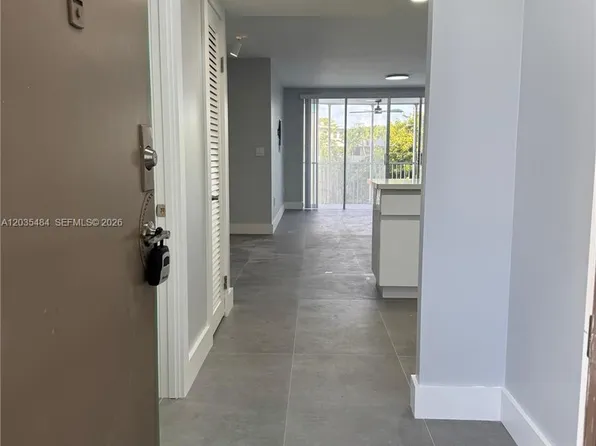1680 NE 191st St APT 310-2, N Miami Beach, FL 33179