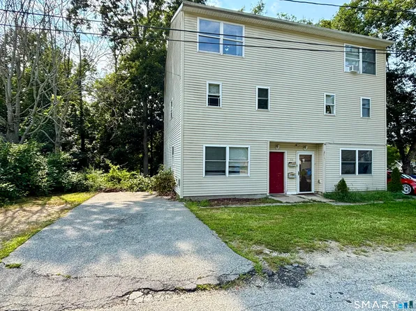 10 Hillcrest Street #A, Norwich, CT 06360