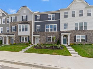 6328 Loraine Dr, Brownsburg, IN 46112