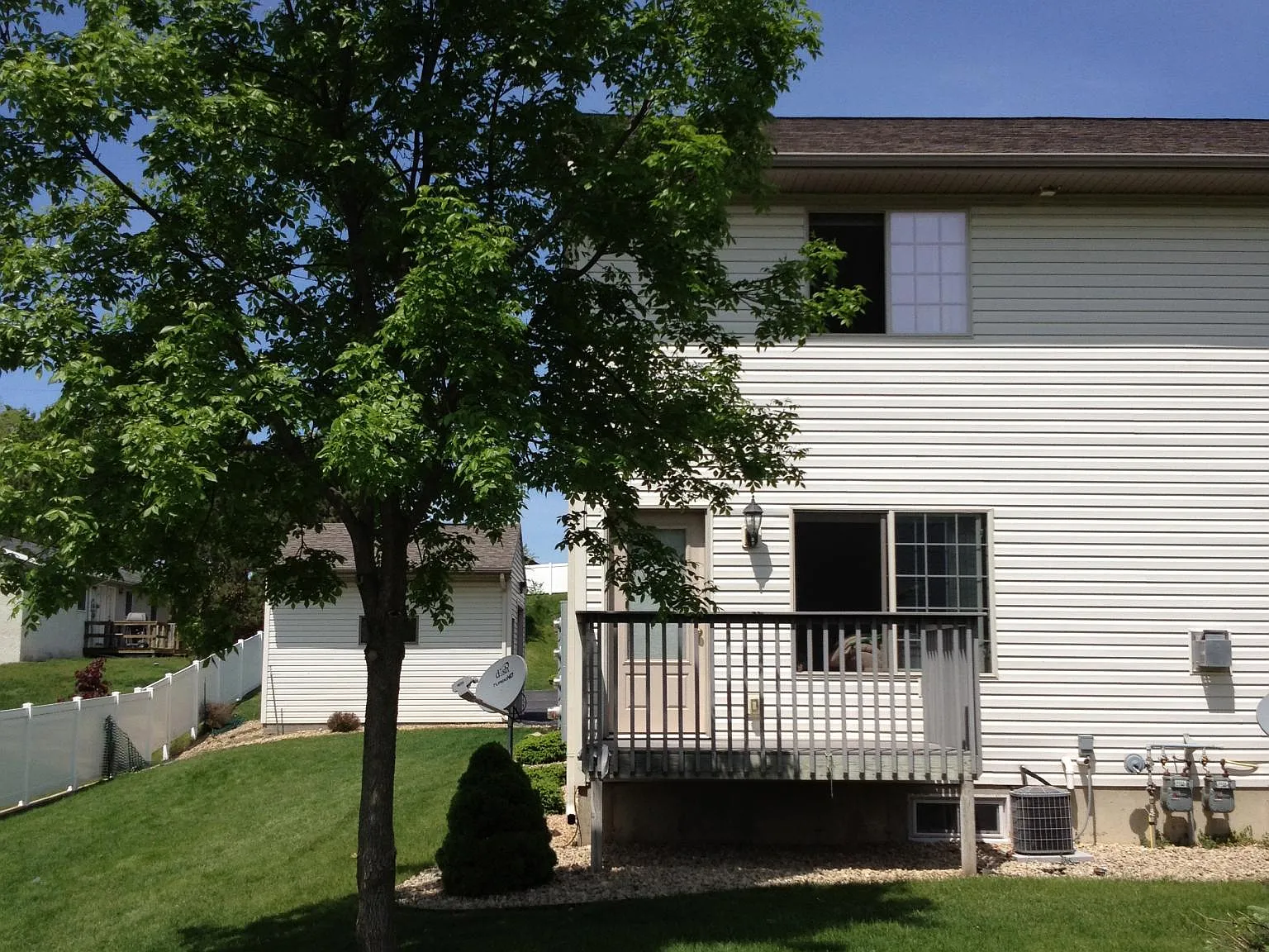 1101 Stuhr Ct — Photo 2