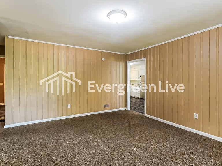 145 Grainger Dr — Photo 7