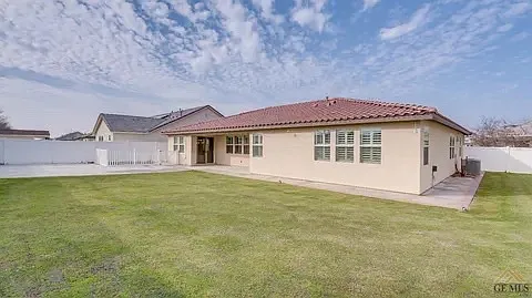 12213 Lincolnshire Dr — Photo 18