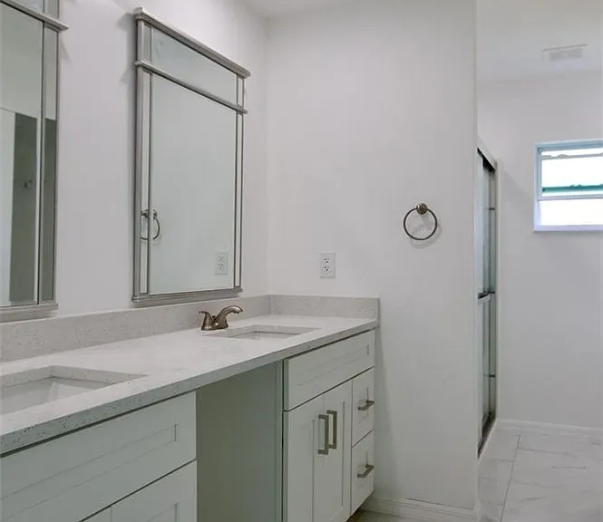 3428 Jeffcott St — Photo 13