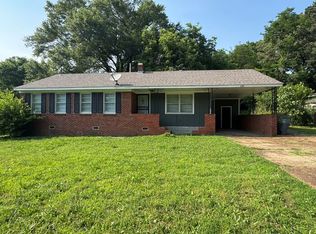 2170 Saint Elmo Ave, Memphis, TN 38127