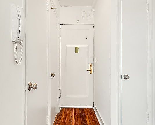 5th image of 25 Tudor City Pl APT 301