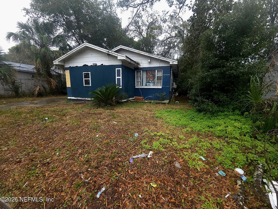 1st image of 1076 W 32ND Street