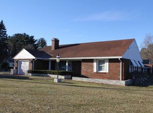 1396 Parker St, Springfield, MA 01129