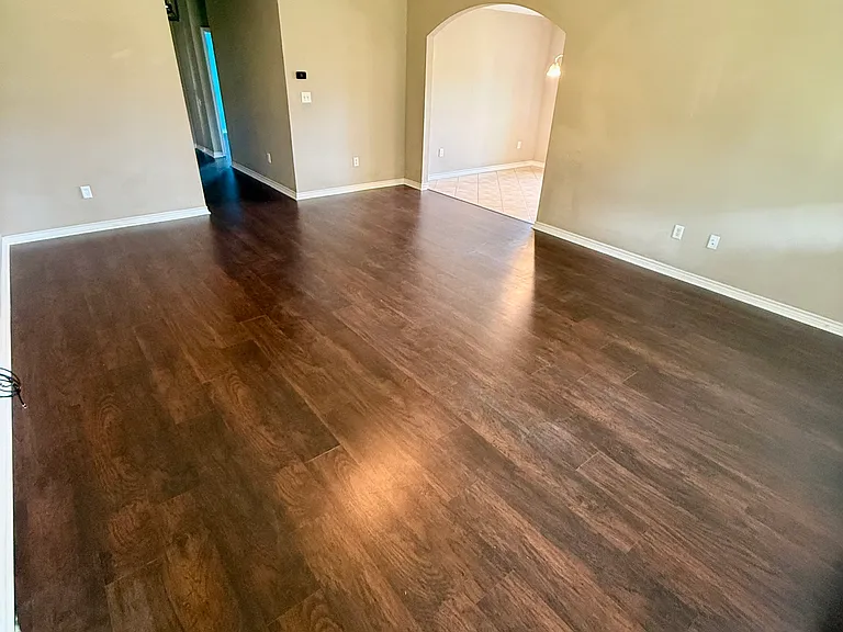 5370 Westchase Loop — Photo 2