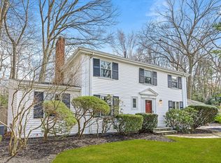 117 Elmwood Rd, Wellesley, MA 02481