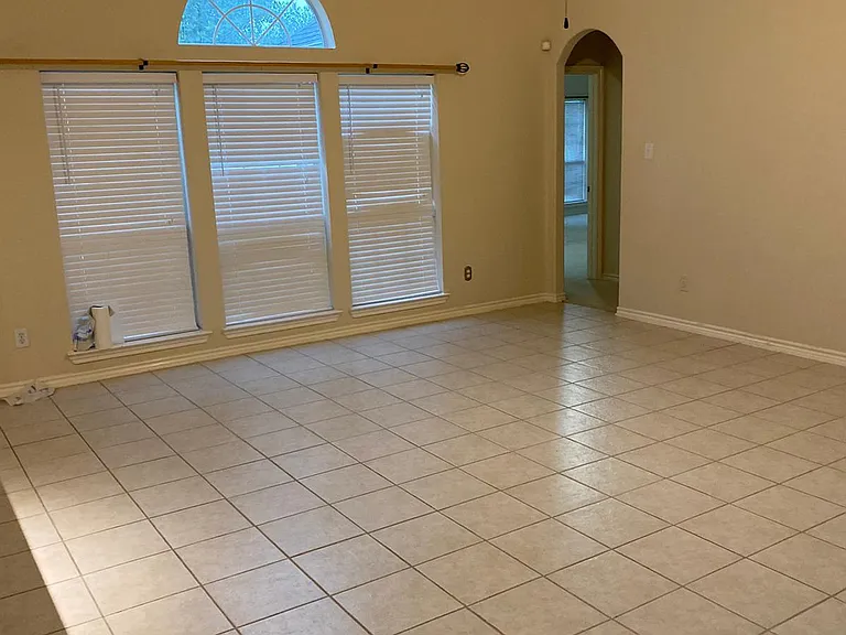 10119 W Temple Dr — Photo 34