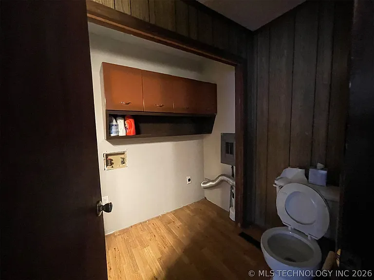 278 Hickory Dr — Photo 18
