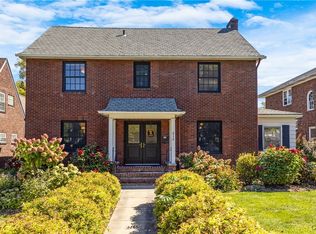 514 Sedgwick Dr, Syracuse, NY 13203