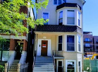 3351 N Kenmore Ave #4, Chicago, IL 60657