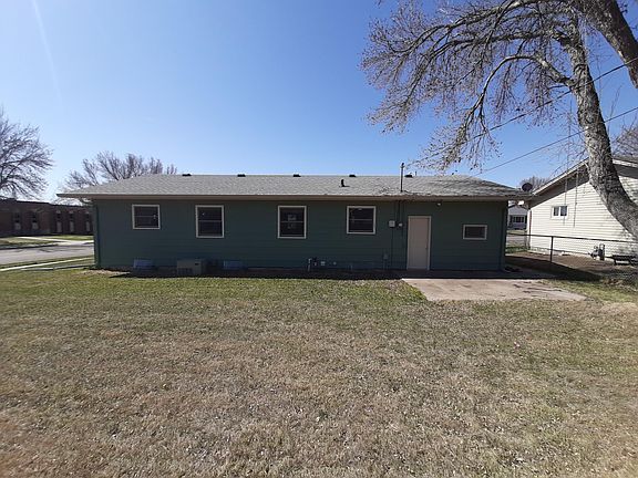5th image of 3016 E Avenue B