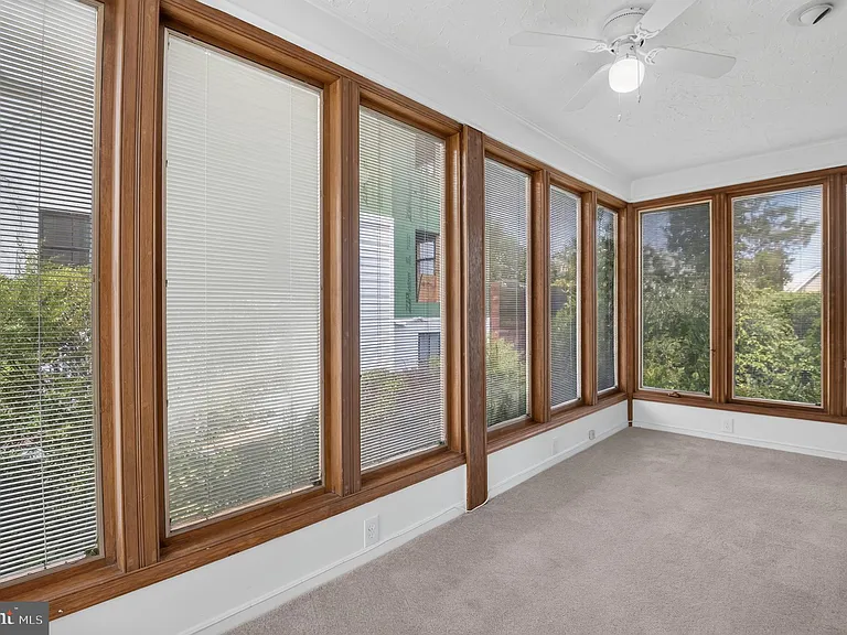 7823 Marion Ln — Photo 10