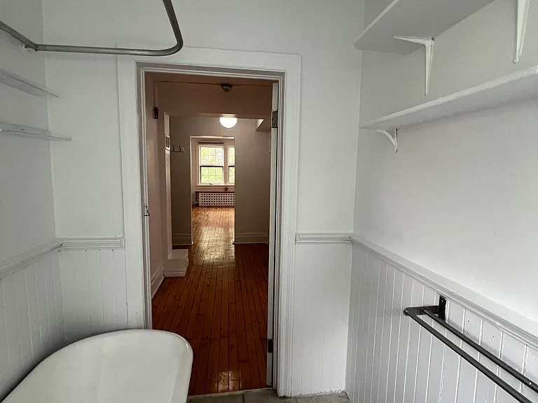 301 Wilbrod St — Photo 66