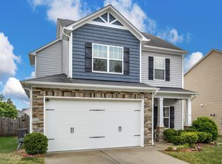 605 Smithridge Way, Fuquay Varina, NC 27526