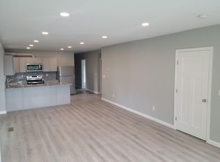 14 Clarendon St #3, Worcester, MA 01604