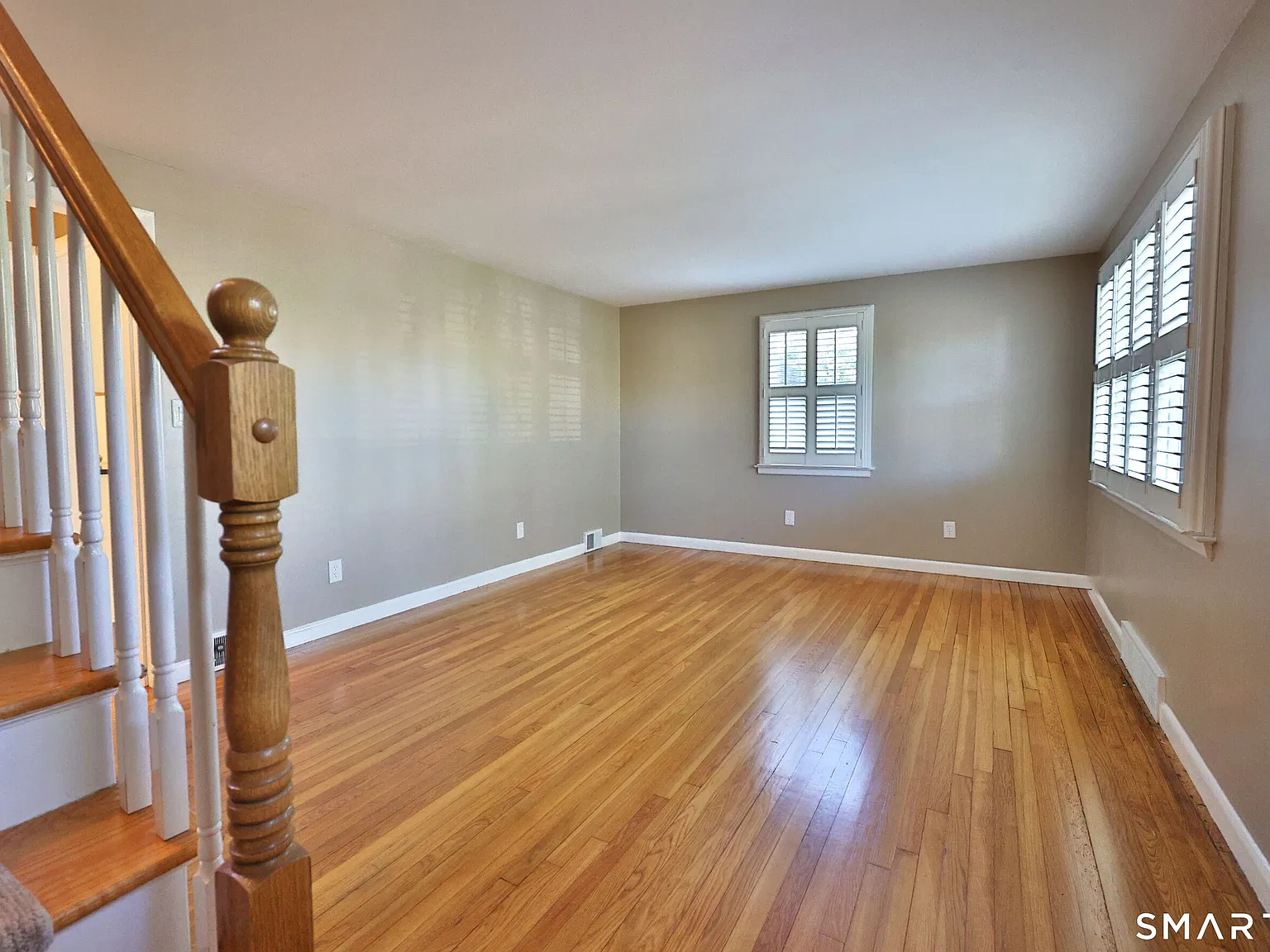 4 bed, 2.0 bath, 2919 sqft, $8,000 — Photo 3