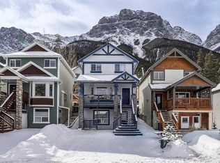 837 NE Lawrence Grassi Rdg, Canmore, AB T1W2Y7