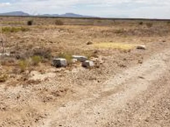 180 Ush Montana Sierra, Sierra Blanca, TX 79851