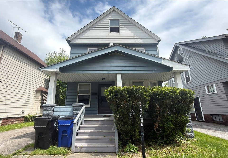 1st image of 4297 E 139th St