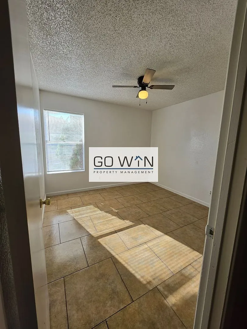3050 E Cicero St — Photo 4