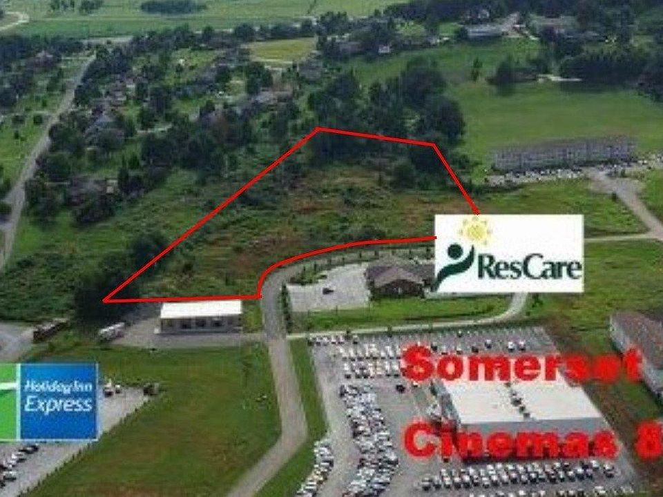 1st image of 215 Mercury Blvd