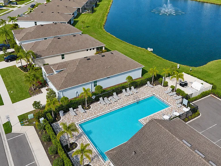 5831 Silver Palm Blvd — Photo 35