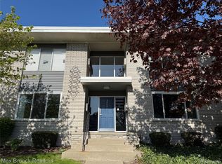 4909 Mansfield Ave #H9, Royal Oak, MI 48073