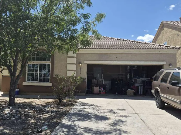 2809 Porto St SW, Albuquerque, NM 87121