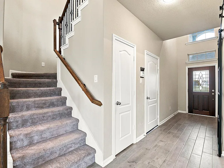 16875 Olympic National Dr — Photo 21