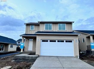 435 NE Greenway Dr #L216, Estacada, OR