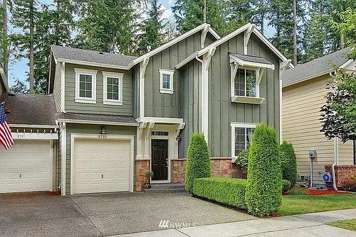 8729 233rd Pl NE Photo 1
