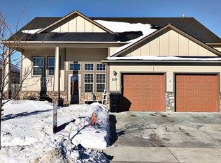 2113 18th Ave W, Williston, ND 58801